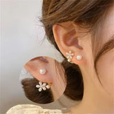Fashionable Diamond Flower and Pearl Stud Korean Earrings