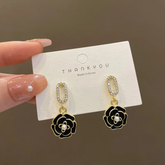 Black rose ear rings