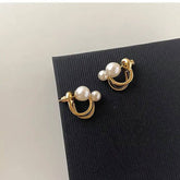 Minimal Pearl detailed Earwrap Earrings