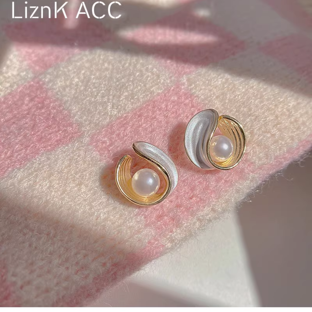 My Allure’s Twisted Enamel Painted Pearl Korean Earrings Stud Pair