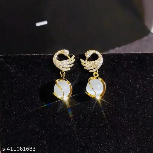 Miracle wood Korean Glorious Pearl Gold Plated- Peacock Earring